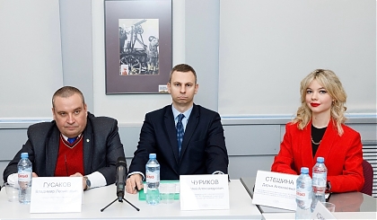 Представители факультета - участники круглого стола "Ассамблеи народов России"